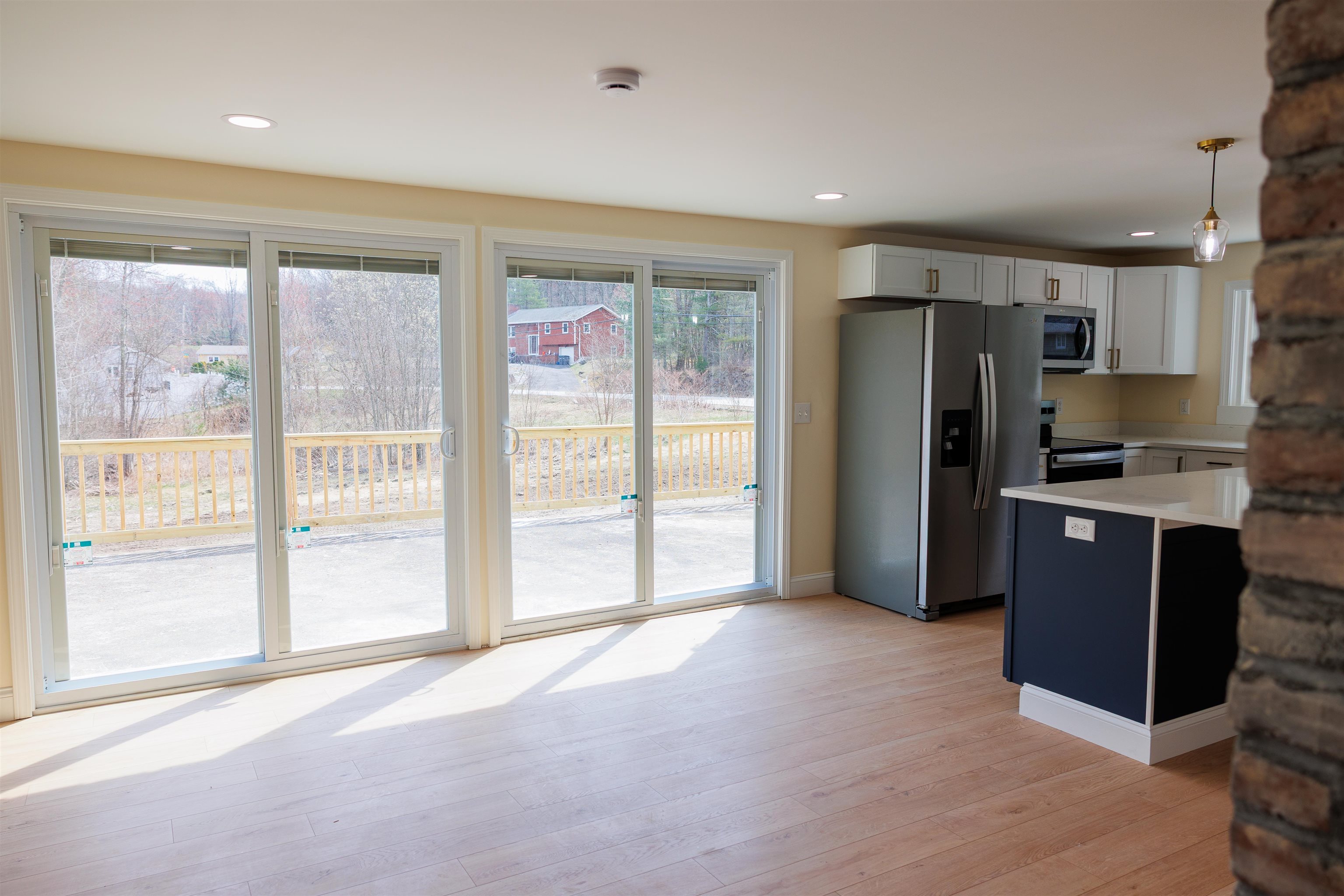 1206 Smyth Road Hooksett, NH 03106 - Photo 8 of 29