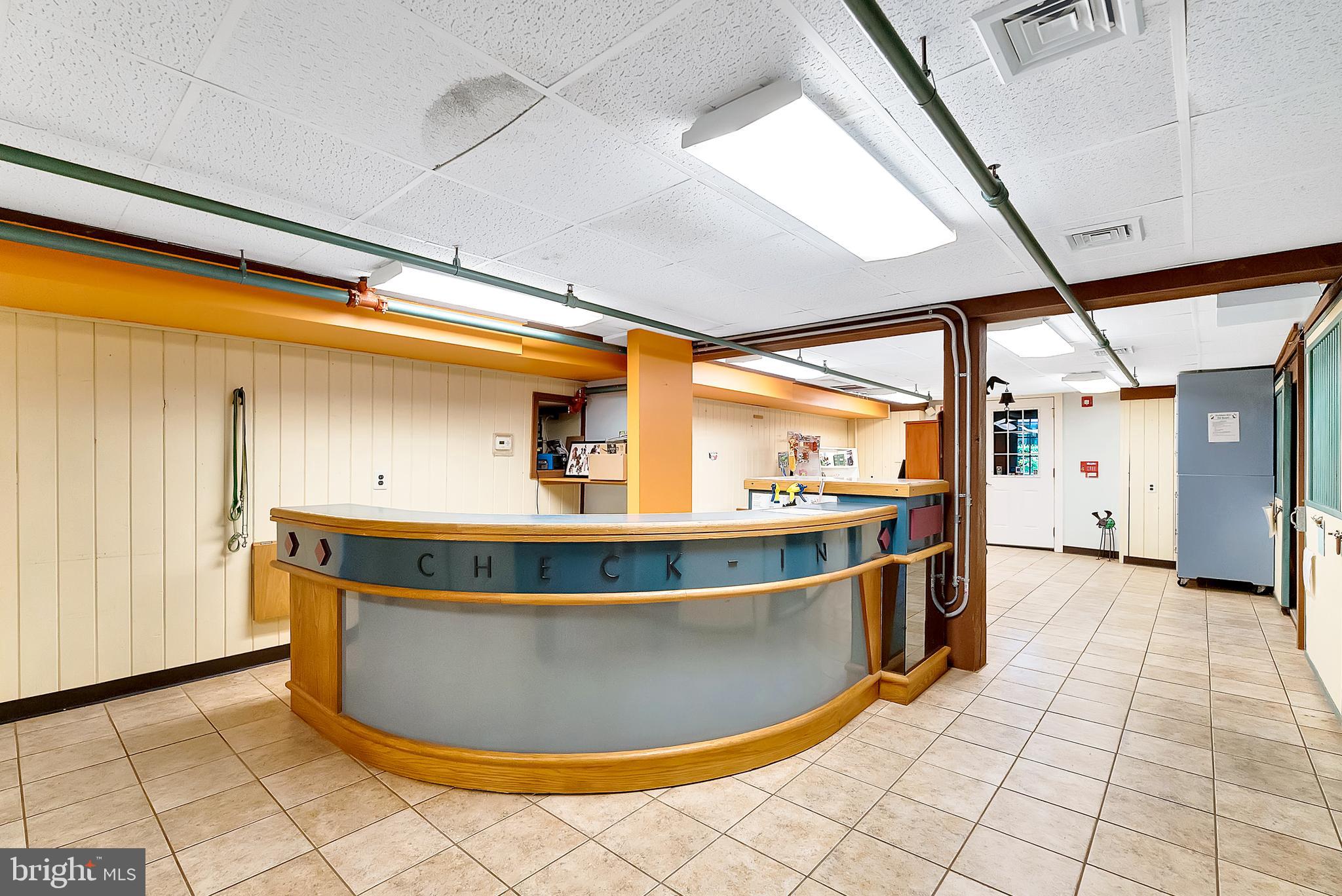 636 Almshouse Road Ivyland, PA 18974 - Photo 52 of 90 Kennel