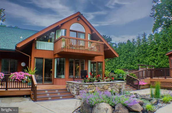 $3,445,000 | 636 Almshouse Road, Ivyland, PA 18974