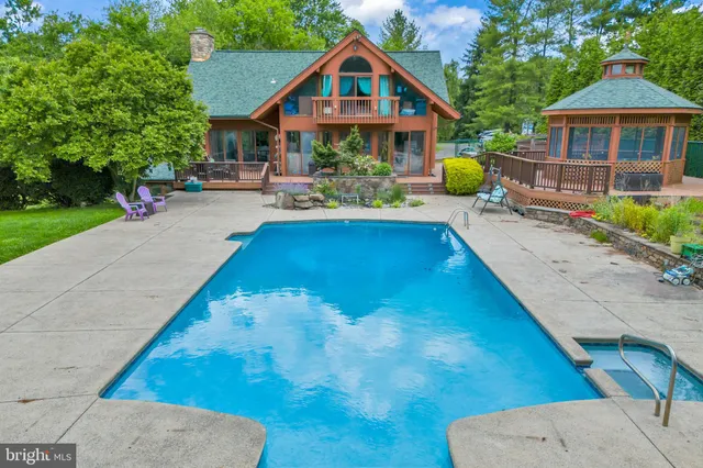 $3,445,000 | 636 Almshouse Road, Ivyland, PA 18974