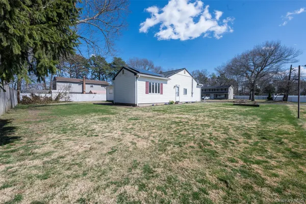 $599,000 | 507 Joan Street, Ronkonkoma, NY 11779