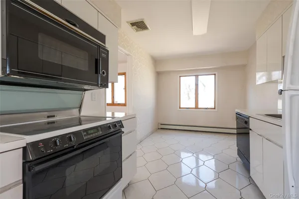 $599,000 | 507 Joan Street, Ronkonkoma, NY 11779