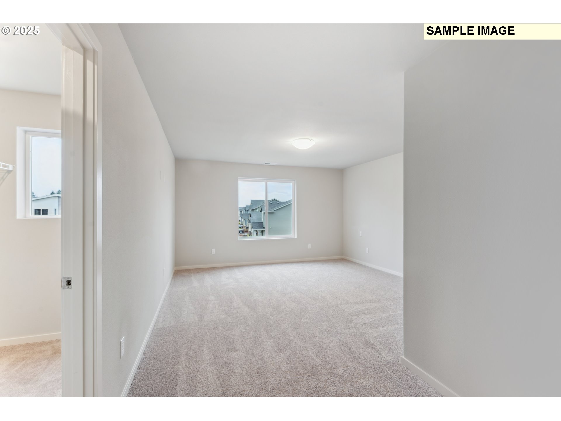 736 Merriott Lane Woodburn, OR 97071 - Photo 22 of 35 a view of a room with a window