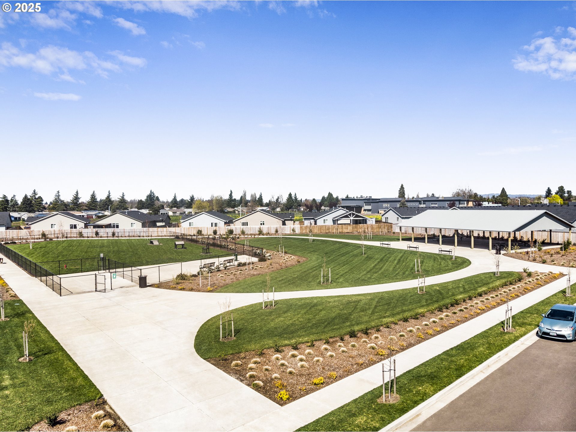 736 Merriott Lane Woodburn, OR 97071 - Photo 30 of 35 a view of a water with a terrace