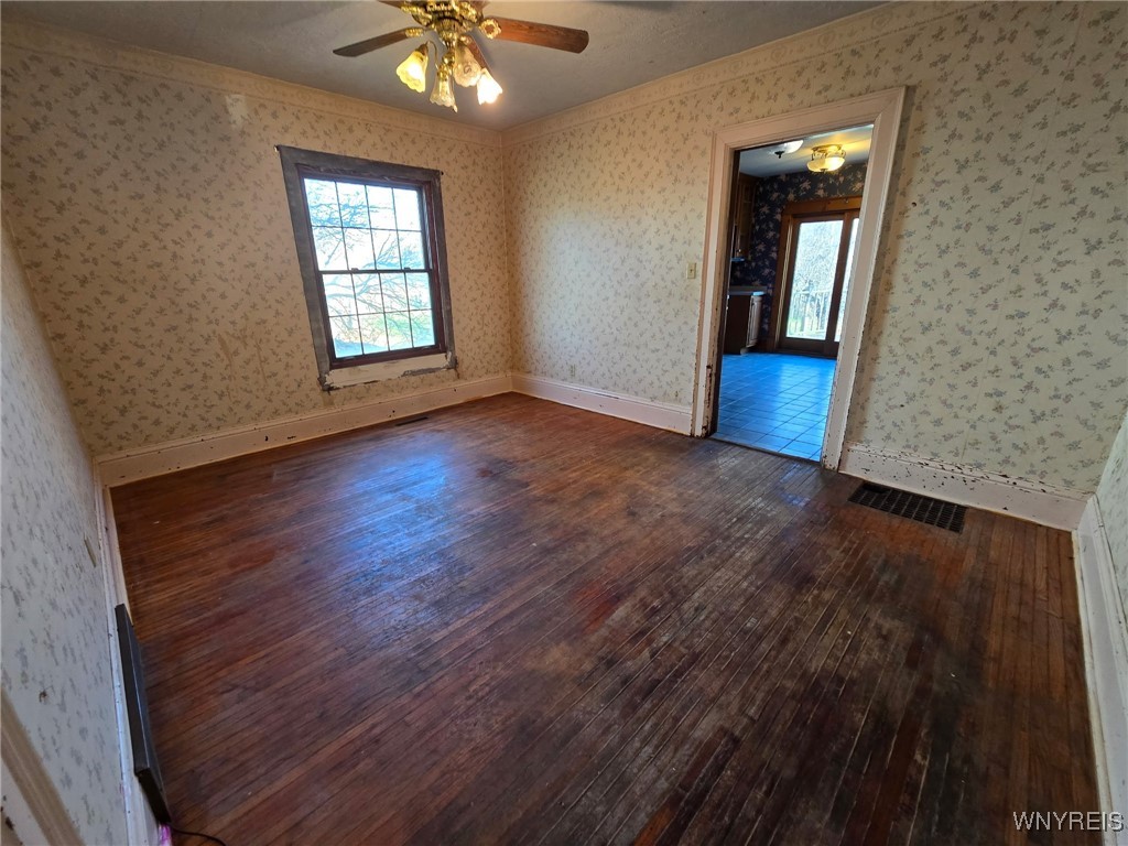 1861 Hess Road Appleton, NY 14008 - Photo 12 of 22