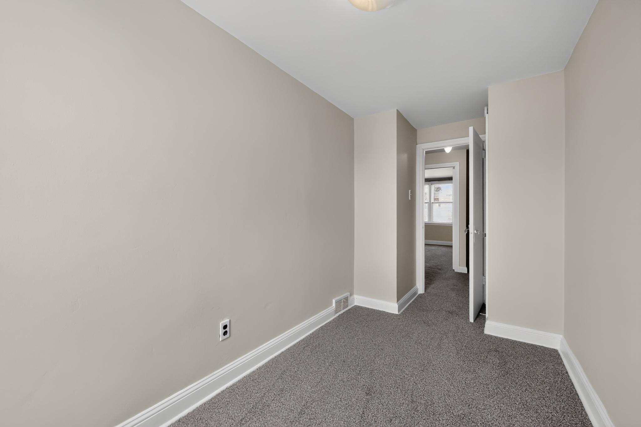 256 Cambridge Road Clifton Heights, PA 19018 - Photo 19 of 30