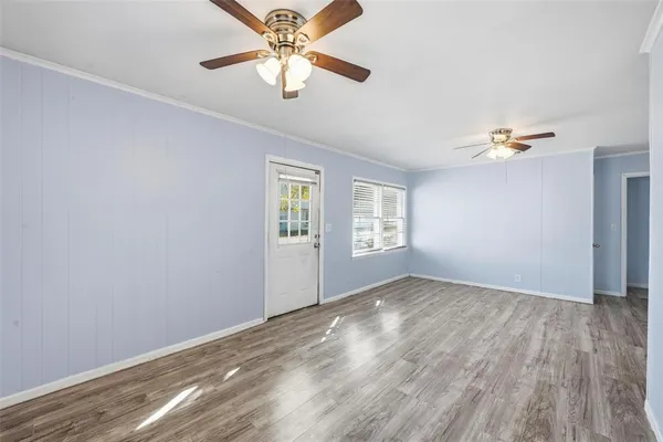 $1,400 | 406 North College Street, Howe, TX 75459