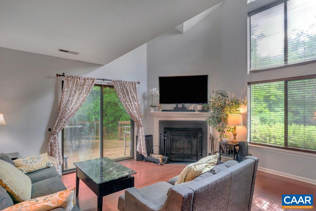 1275 Millpond Road Charlottesville, VA 22902 - Photo 4 of 19 Gallery Image 4