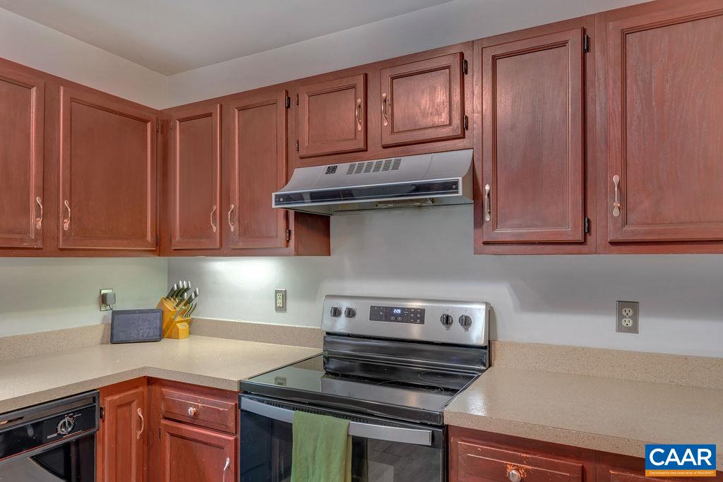 1275 Millpond Road Charlottesville, VA 22902 - Photo 7 of 19 Gallery Image 7
