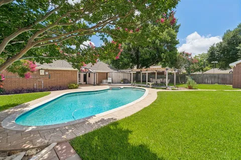 $499,900 | 213 Mesa Drive, Sunnyvale, TX 75182