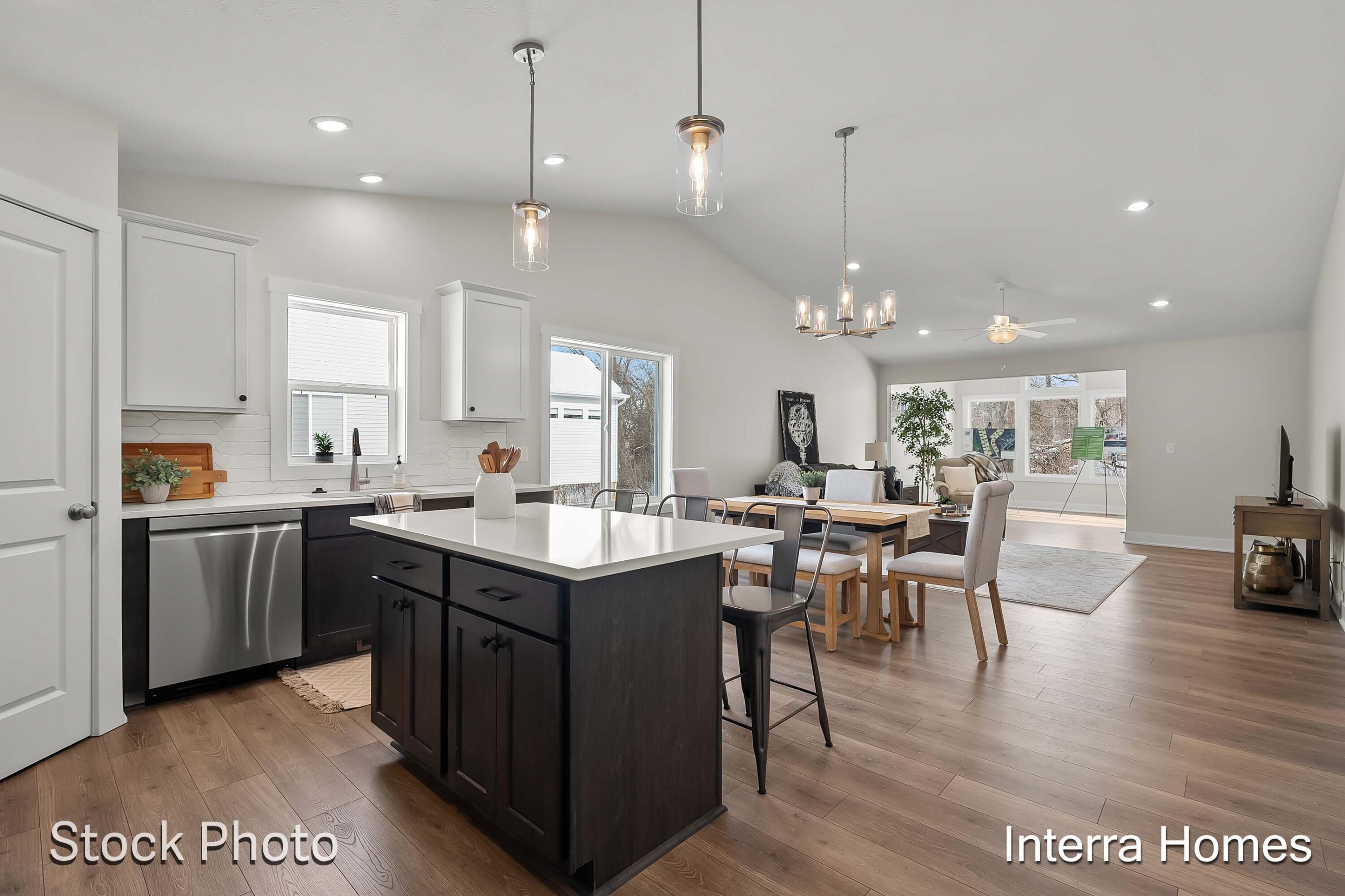 325 Round Hill Road Kalamazoo, MI 49009 - Photo 6 of 32 Hickory Valley Dr 321 Kalamazoo 49009 -