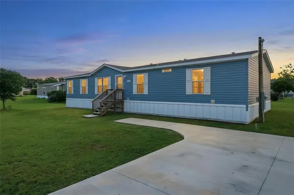 $229,900 | 6161 Southeast 145th Street, Summerfield, FL 34491