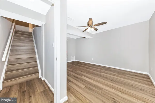 $450,000 | 106 Charing Court, Sterling, VA 20164