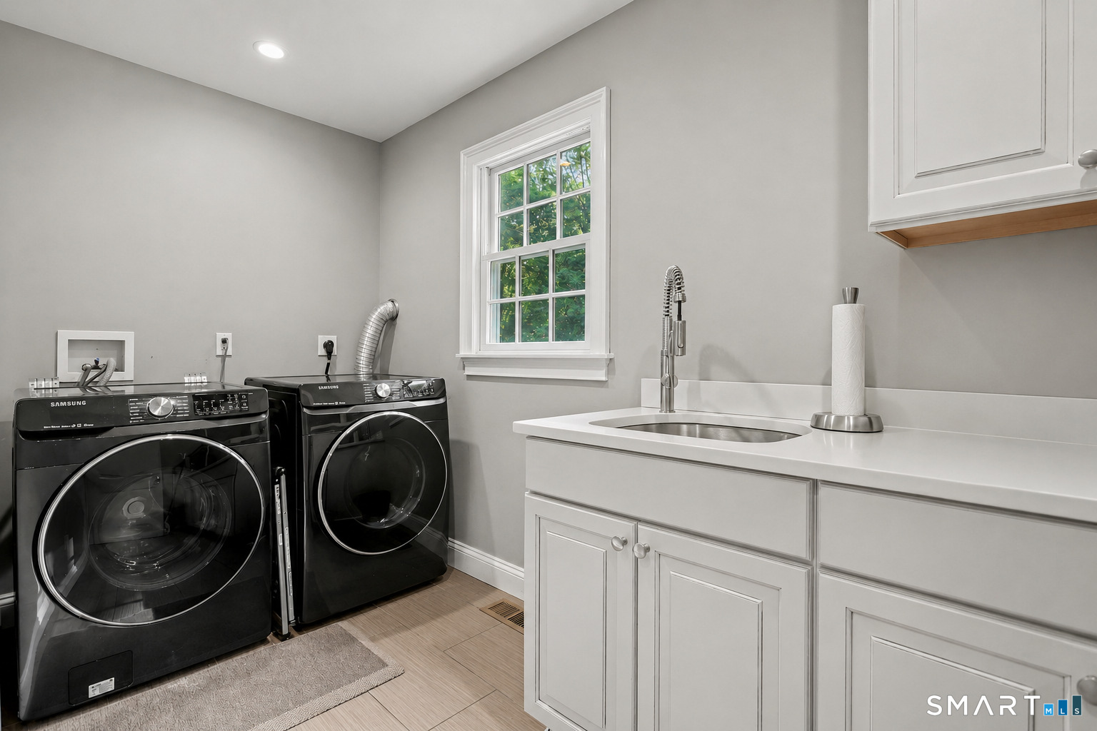 25 Sunset Hill Road Wilton, CT 06897 - Photo 10 of 33
