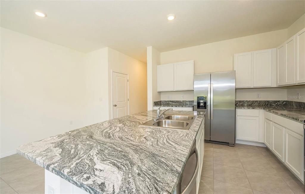 1623 Hubbell Road Wesley Chapel, FL 33543 - Photo 6 of 52 Gallery Image 6