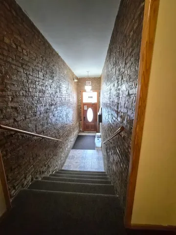 $270,000 | 4828 South Indiana Avenue, Unit 201, Chicago, IL 60615