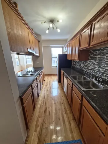 $270,000 | 4828 South Indiana Avenue, Unit 201, Chicago, IL 60615