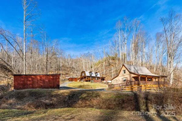 $480,000 | 1010 Melton Branch Road, Bakersville, NC 28705