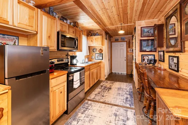 $480,000 | 1010 Melton Branch Road, Bakersville, NC 28705