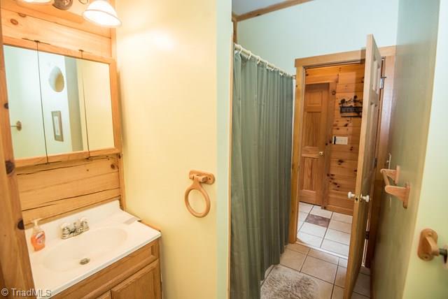 1590 Buck Mountain Road Purlear, NC 28665 - Photo 22 of 37