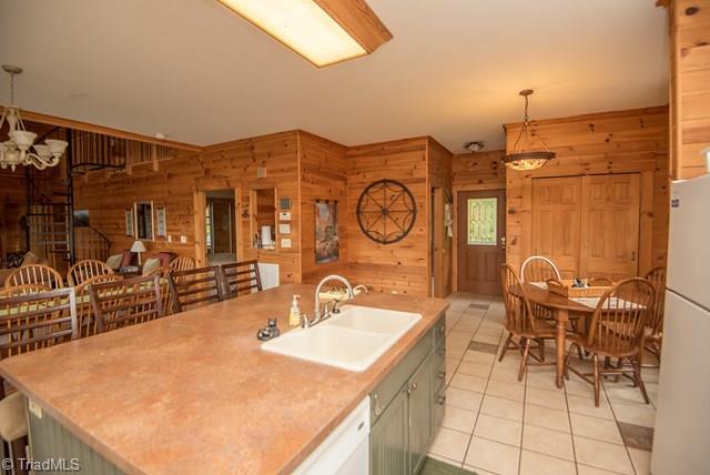 1590 Buck Mountain Road Purlear, NC 28665 - Photo 31 of 37