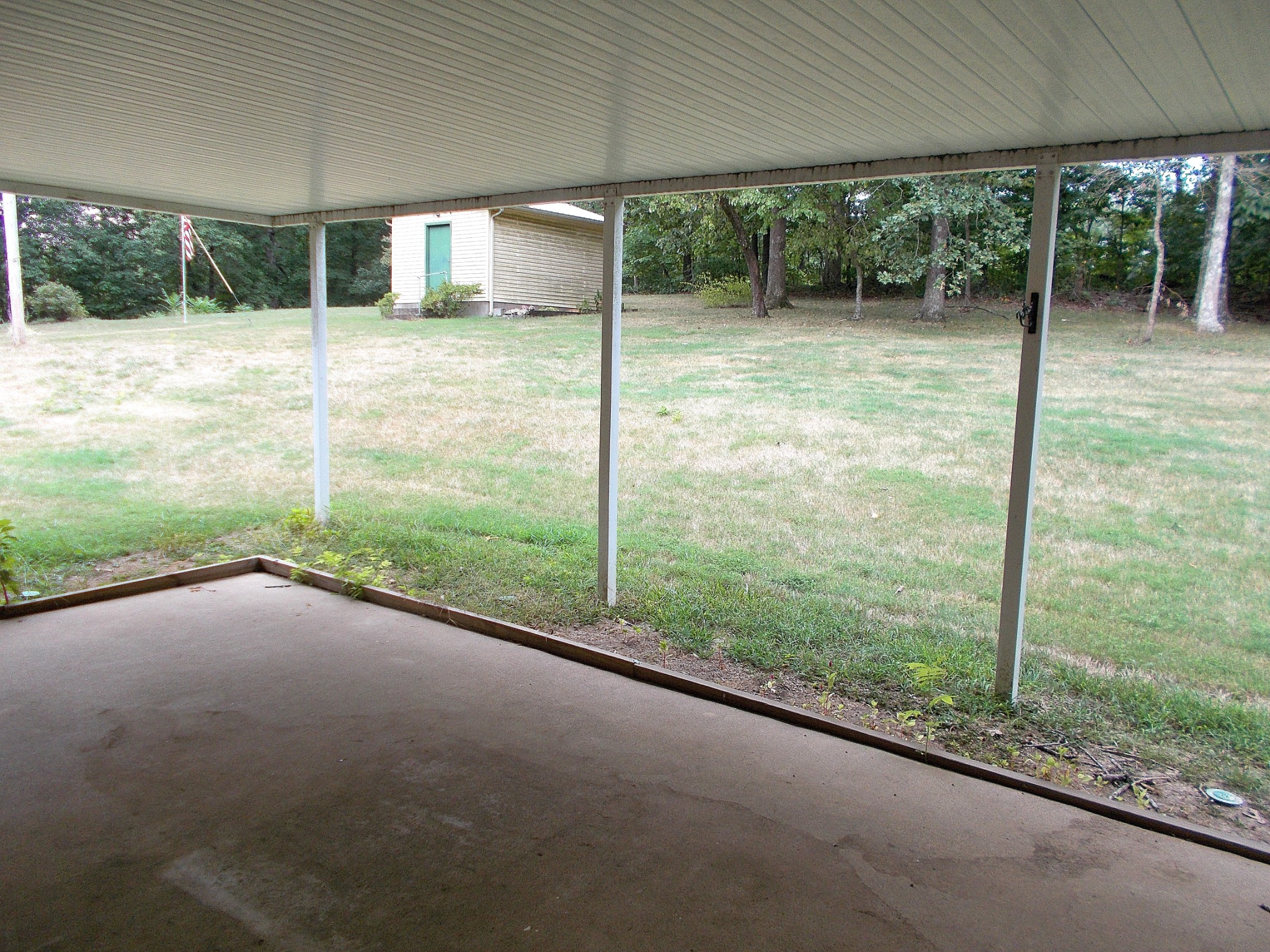 924 Woodhaven Road Lyles, TN 37098 - Photo 43 of 47 Covered patio off the kitchen.