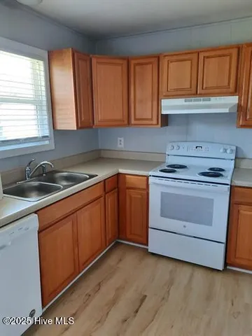 $900 | 210 Shipman Road, Unit 4, Havelock, NC 28532