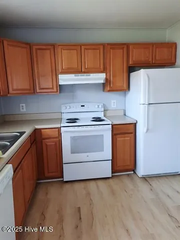 $900 | 210 Shipman Road, Unit 4, Havelock, NC 28532