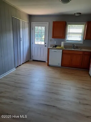 $900 | 210 Shipman Road, Unit 4, Havelock, NC 28532