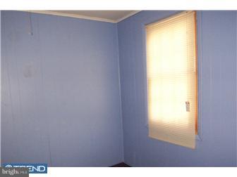2870 Tuckahoe Road Camden, NJ 08104 - Photo 5 of 12 Bonus Room