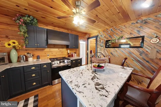 $328,900 | 675 Port-Au-Prince Road, Du Bois, PA 15801