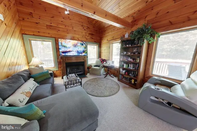 $328,900 | 675 Port-Au-Prince Road, Du Bois, PA 15801