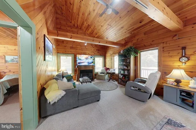 $328,900 | 675 Port-Au-Prince Road, Du Bois, PA 15801