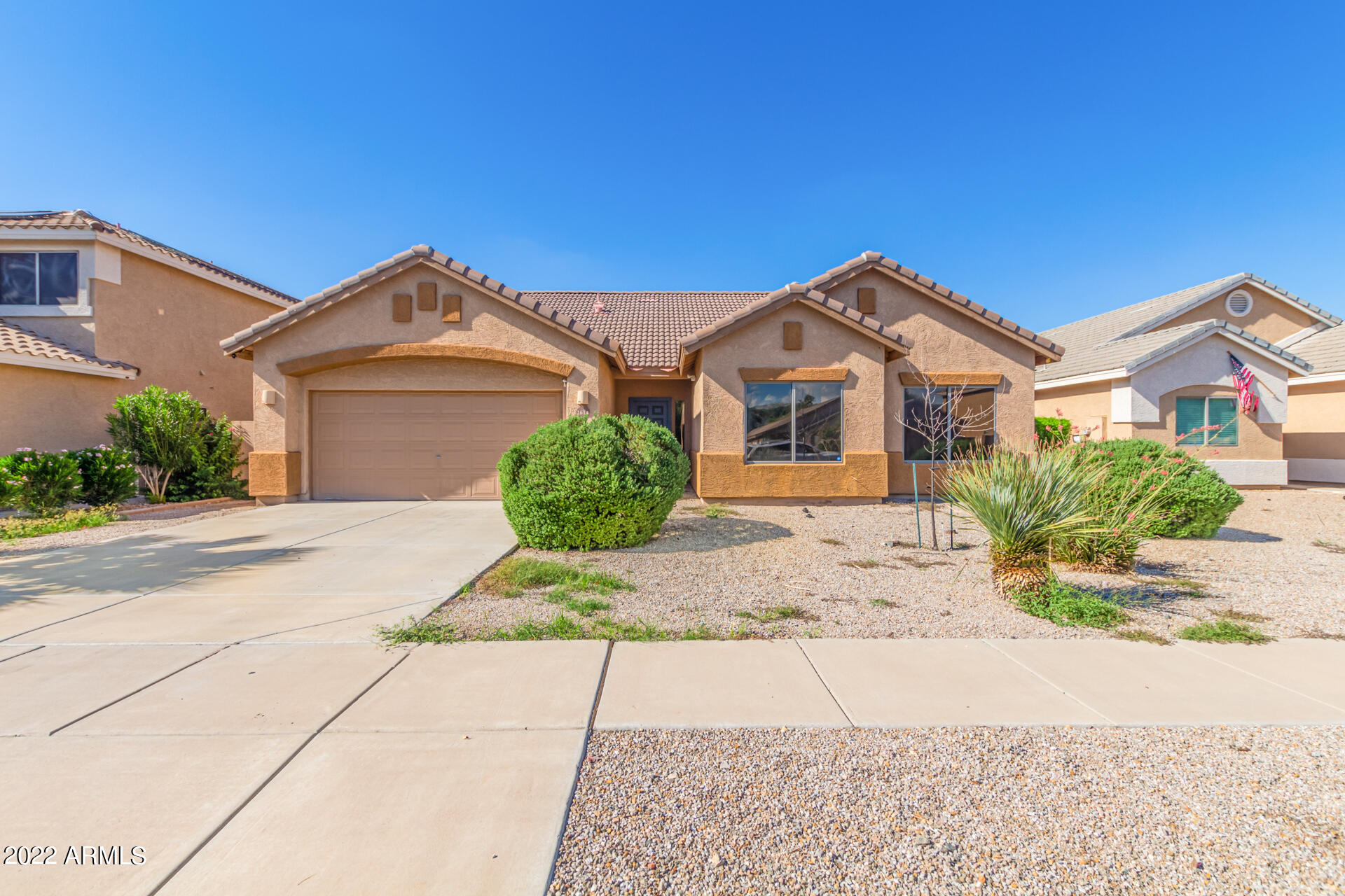 2614 West Darrel Road Phoenix, AZ 85041 - Photo 1 of 37 01 - Darrel