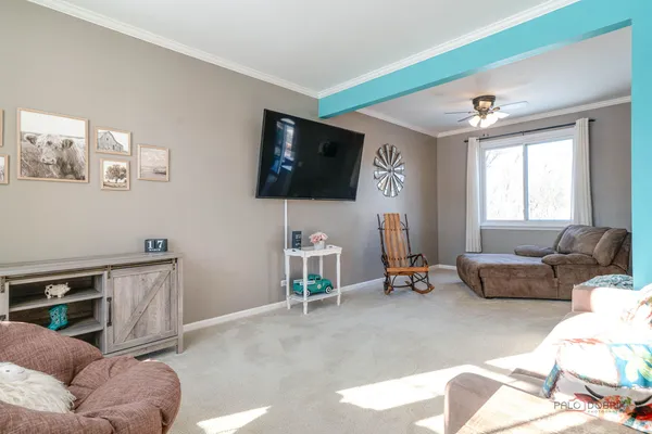 $359,900 | 644 Needlegrass Parkway, Antioch, IL 60002
