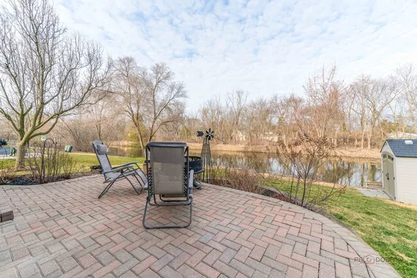 $359,900 | 644 Needlegrass Parkway, Antioch, IL 60002