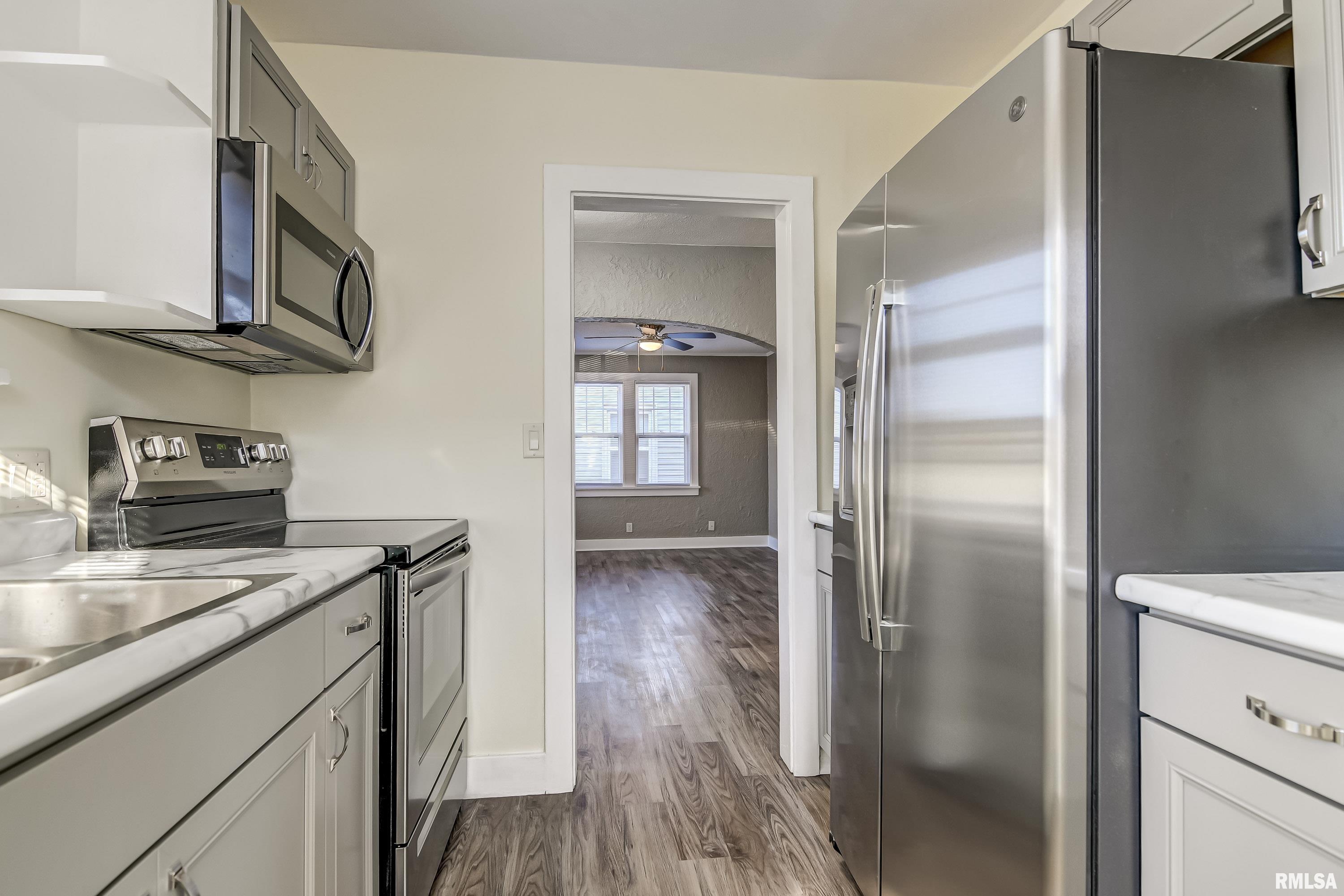 2944 South 4th Street Springfield, IL 62703 - Photo 12 of 36