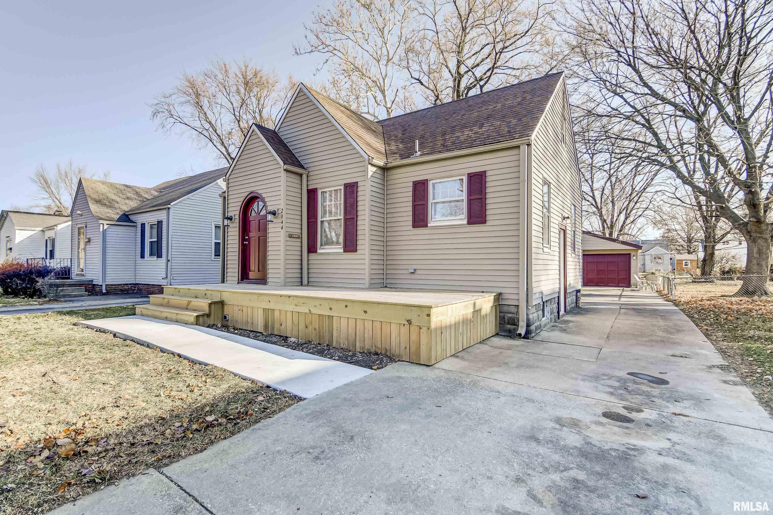 2944 South 4th Street Springfield, IL 62703 - Photo 3 of 36
