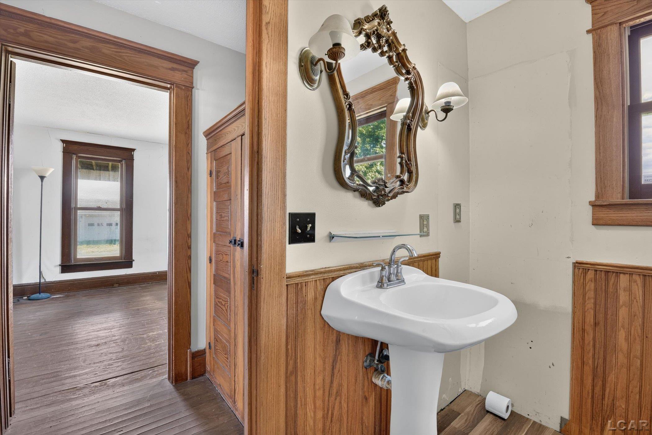 601 South Meridian Road Hudson, MI 49247 - Photo 15 of 55