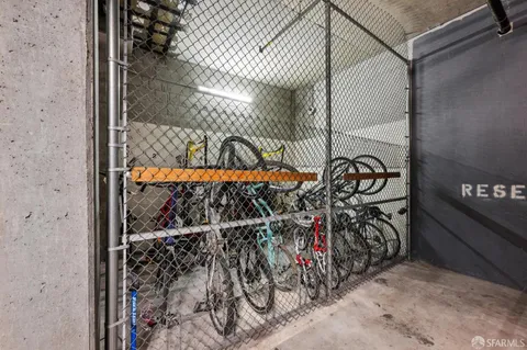 $695,000 | 1483 Sutter Street, Unit 710, San Francisco, CA 94109
