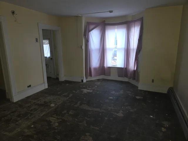 $189,900 | 10 North Main Street, Brewer, ME 04412