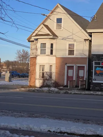 $189,900 | 10 North Main Street, Brewer, ME 04412