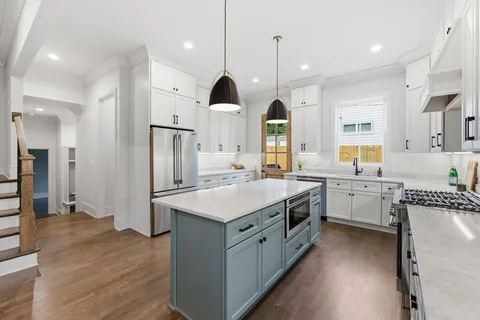 $1,599,000 | 302 50th Avenue North, Nashville, TN 37209