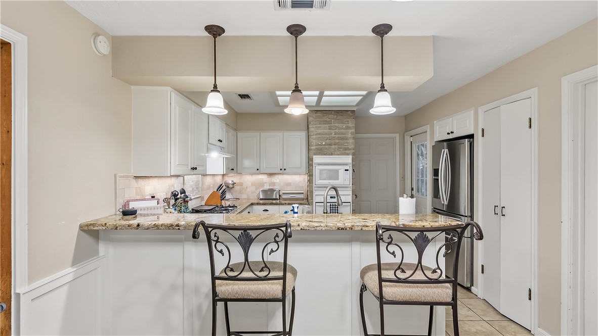 3901 Oak Bend Drive Bryan, TX 77802 - Photo 13 of 30