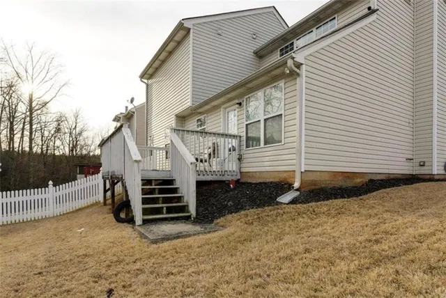 $1,850 | 324 Greystone Parkway, Hiram, GA 30141