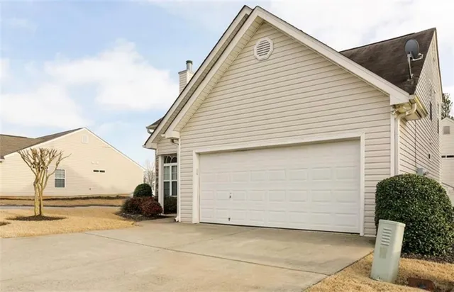 $1,850 | 324 Greystone Parkway, Hiram, GA 30141