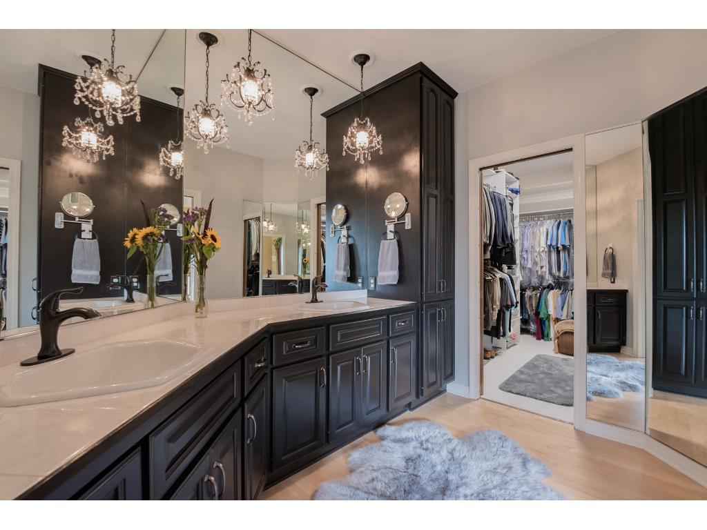 10563 Bluff Road Eden Prairie, MN 55347 - Photo 21 of 42 Gallery Image 21