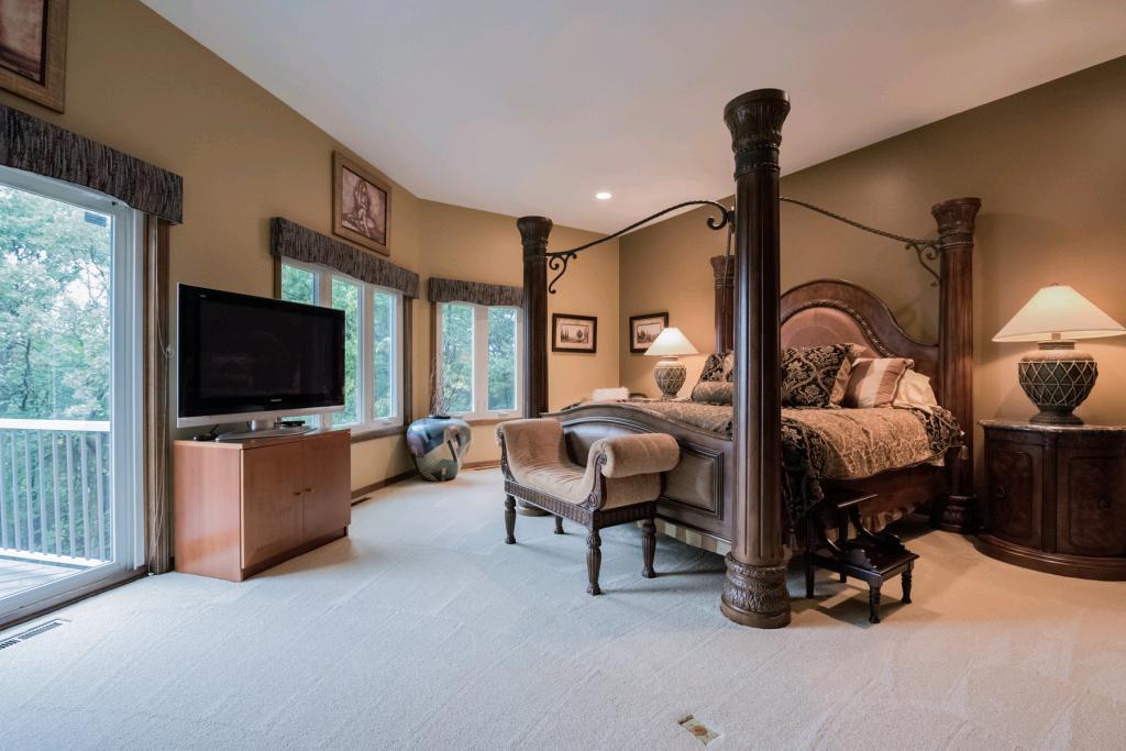 10563 Bluff Road Eden Prairie, MN 55347 - Photo 36 of 42 Gallery Image 36