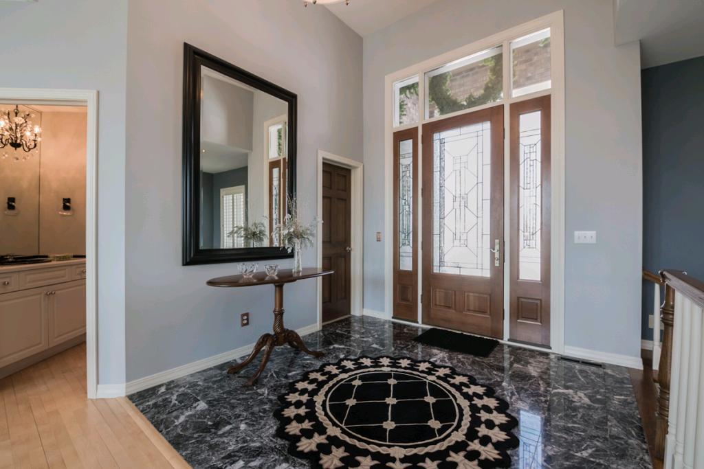 10563 Bluff Road Eden Prairie, MN 55347 - Photo 5 of 42 Gallery Image 5