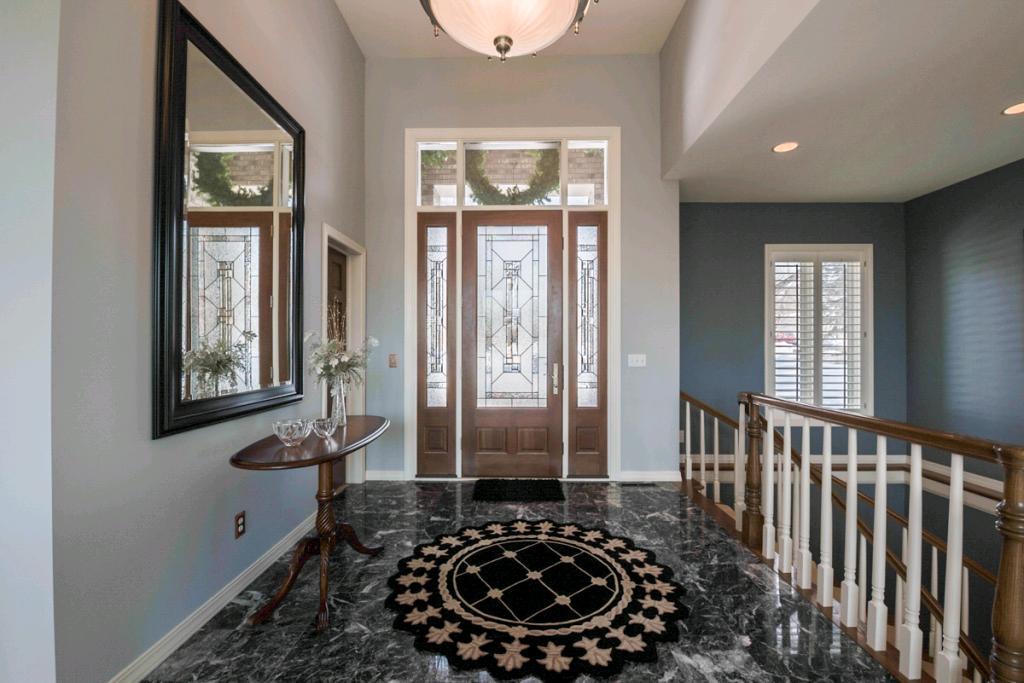 10563 Bluff Road Eden Prairie, MN 55347 - Photo 7 of 42 Gallery Image 7